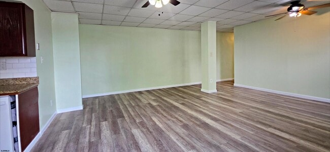 Building Photo - 125 N Kingston Ave