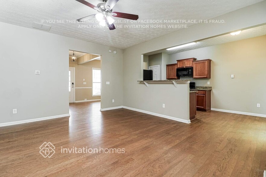 Building Photo - 721 Mountain Laurel Dr