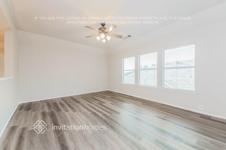 Building Photo - 1270 Stanford Dr