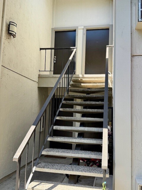 Building Photo - 1407 Marchbanks Dr