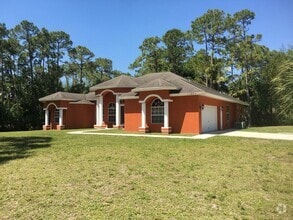 Building Photo - 14869 71st Pl N