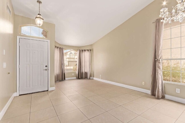 Building Photo - Rancho Del Mar Beauty