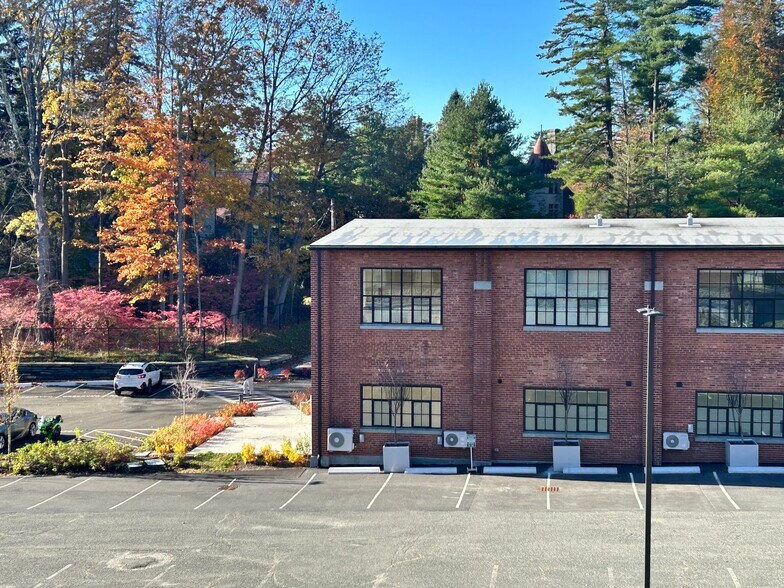 View from balcony - 34 Bridge St