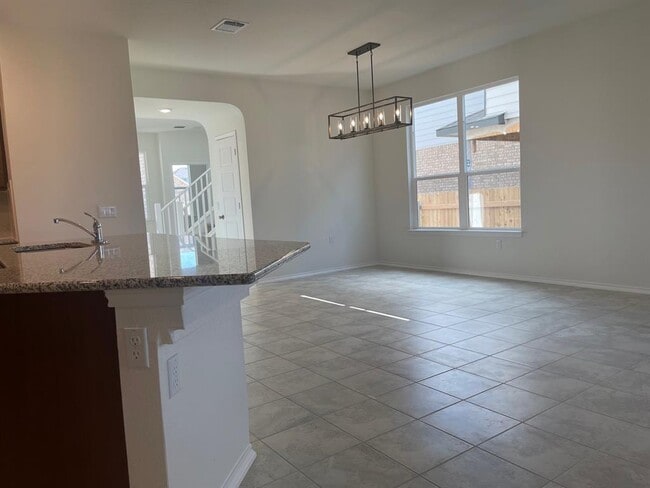 Building Photo - 12620 Anthology St