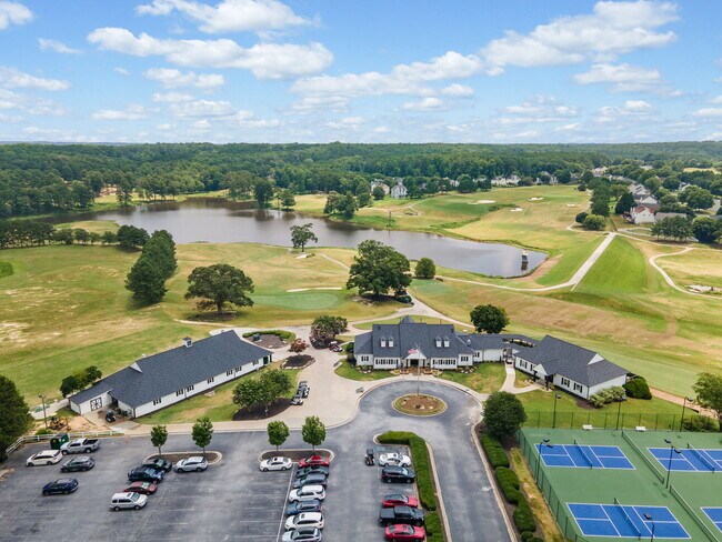 Building Photo - 3690 Golfe Links Dr