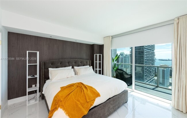 Building Photo - 500 Brickell Ave