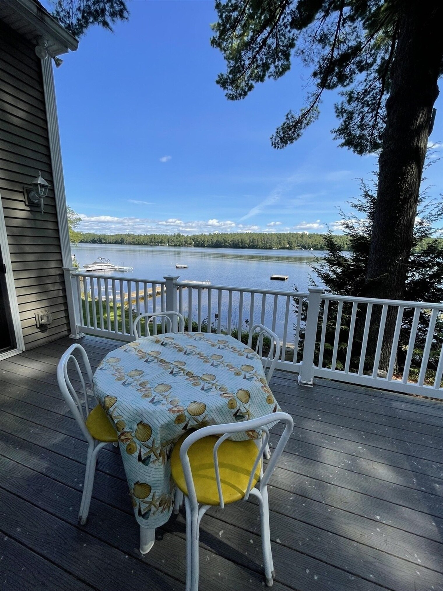 Building Photo - 33 Woods Pond Dr