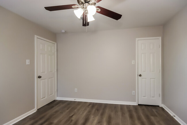 Building Photo - 3 Bedroom Houston Home