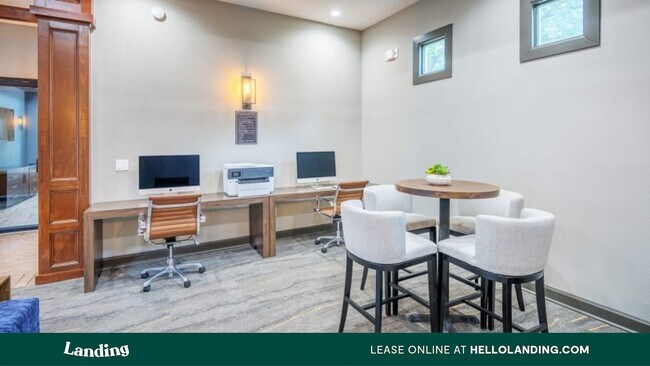 Building Photo - 8100 Cypresswood Dr