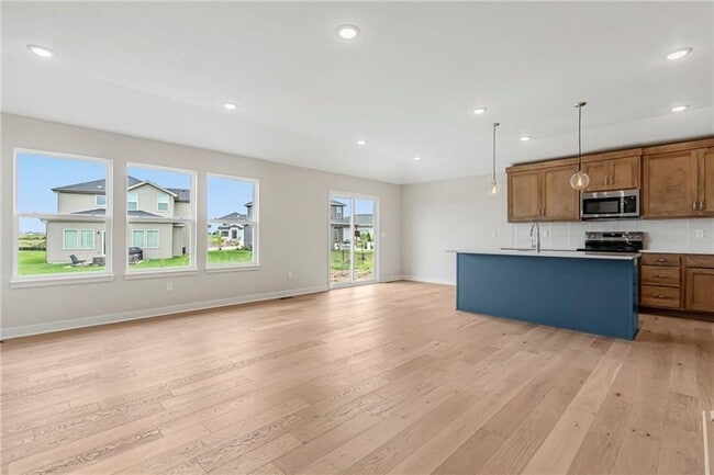 Building Photo - {17756} Brand New Reverse 1.5 + Finished Basement + Community Pool