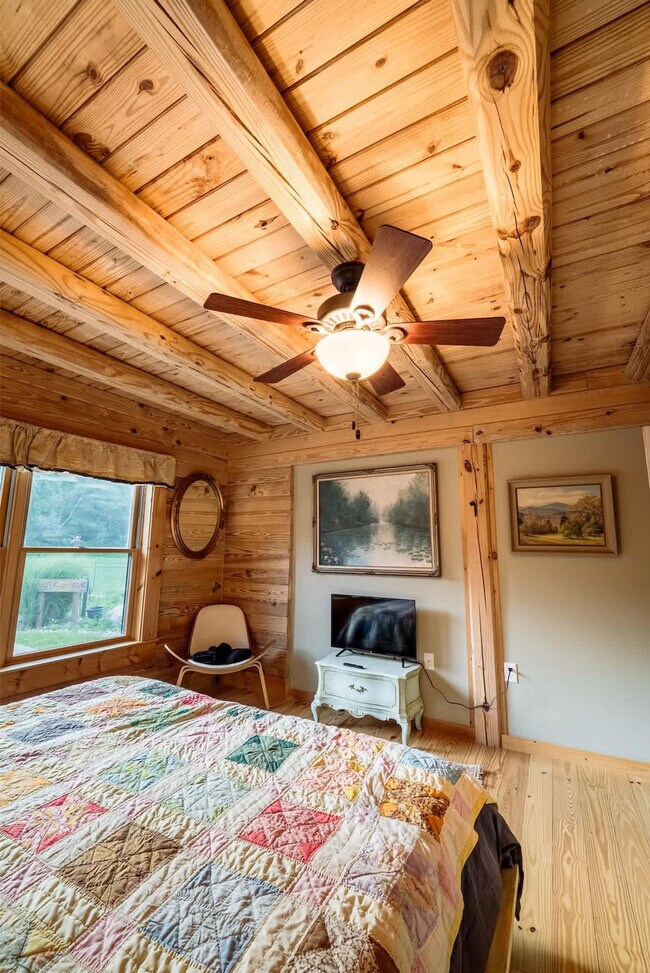 Building Photo - 7223 Ferry Rd