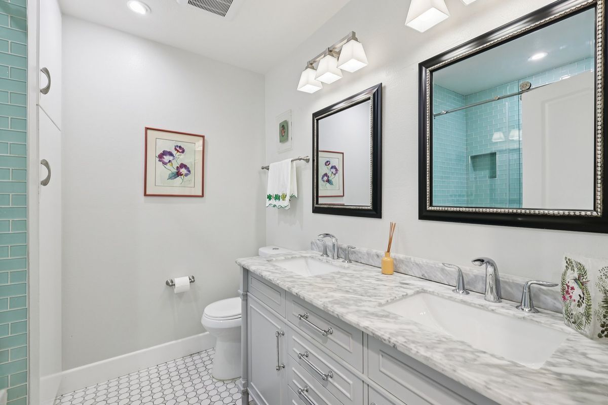 Building Photo - 1767 Woodbine Pl