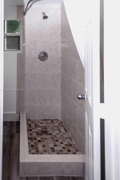 Building Photo - 6384 SW 31st St