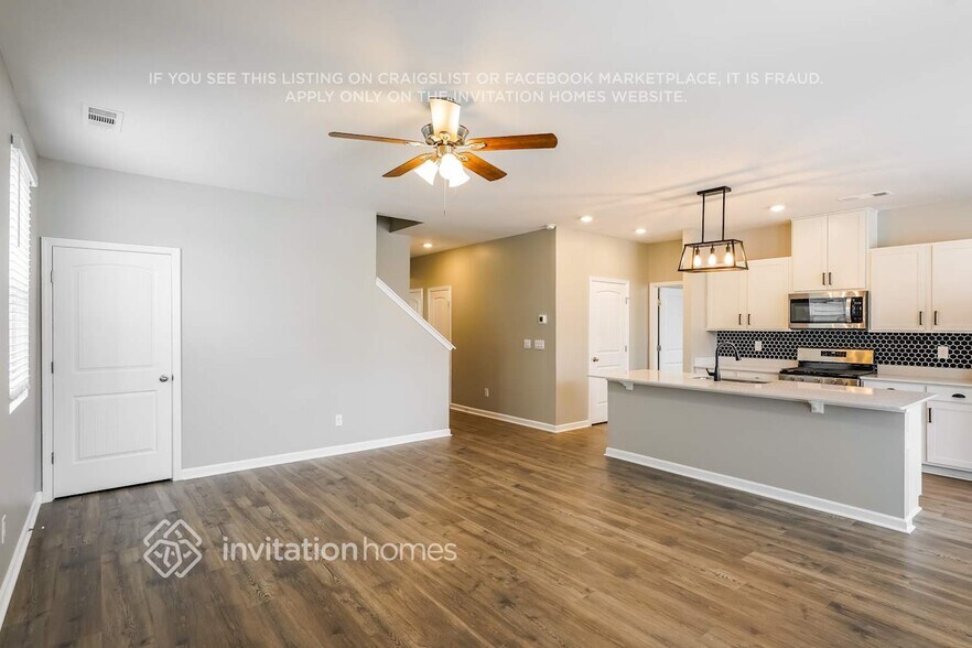 Building Photo - 7288 Scotlyn Wy