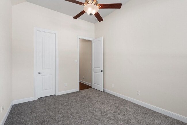 Building Photo - 432 Clear Springs Holw, Buda, Texas 78610