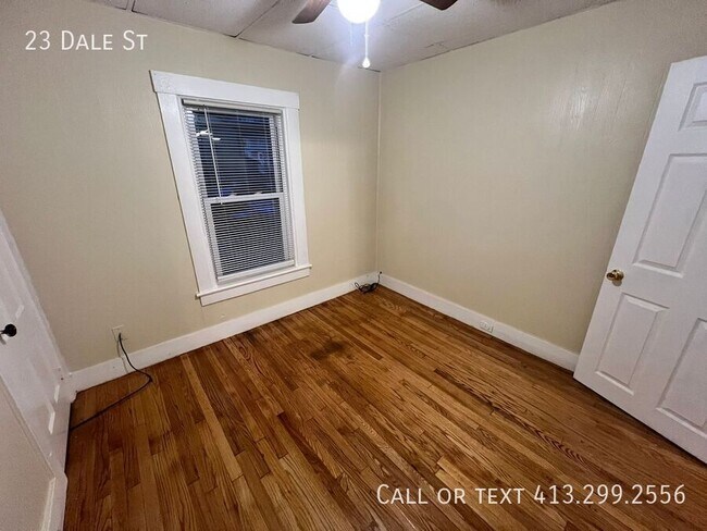 Building Photo - 23 Dale St