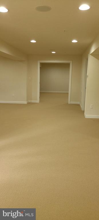 Building Photo - 4506 Nightingale Ct