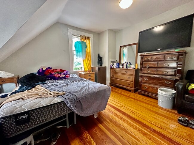 Building Photo - 17 Stratton Ter