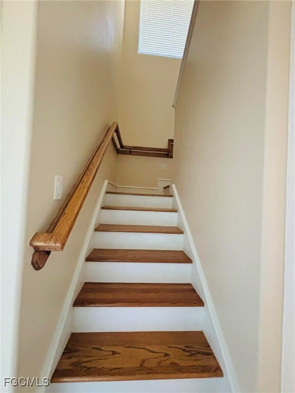 Building Photo - 12500 Fairmont Dr