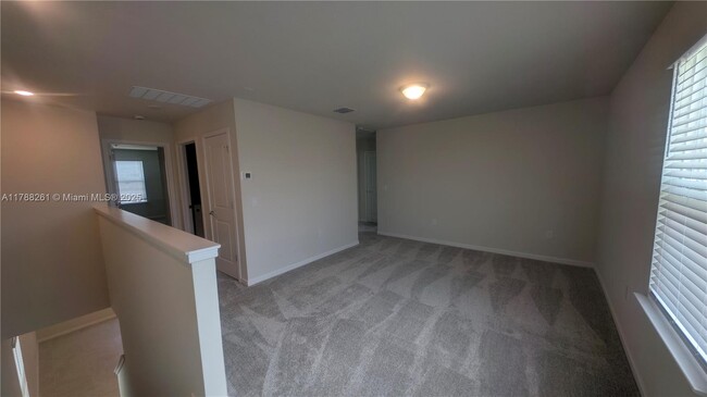 Building Photo - 2031 Alluring Ln