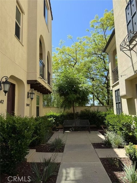 Building Photo - 21452 Dahlia Ct