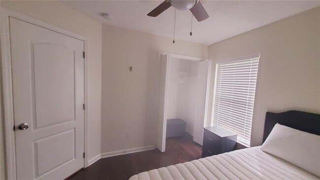 Building Photo - 2308 Lily Pad Ln