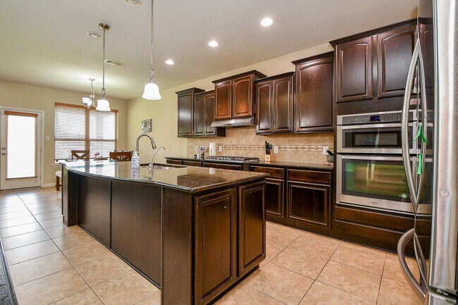 Building Photo - 4302 Trinity Creek Ct