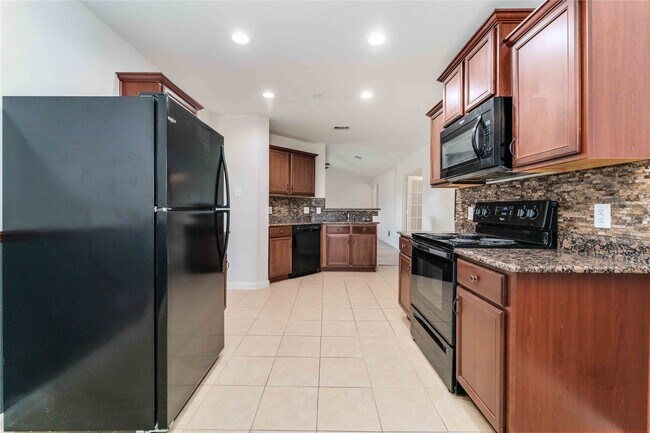 Building Photo - 20918 Bastion Settle Dr