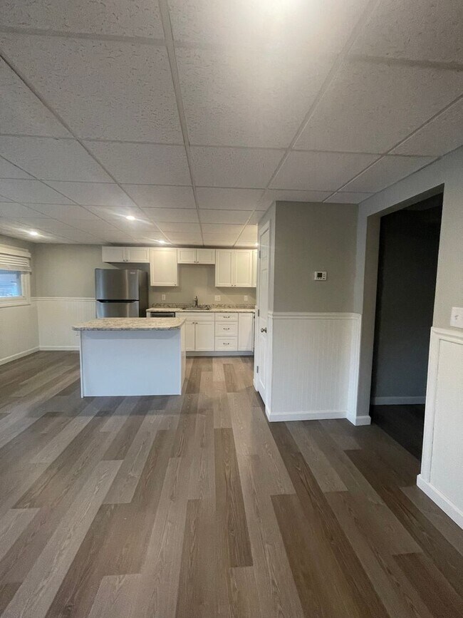 Building Photo - 3 Hanson Ridge Rd