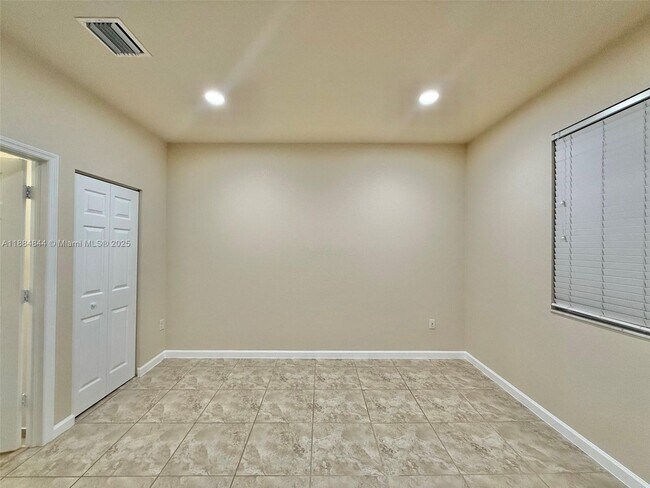 Primary Photo - 9252 SW 171st Ct