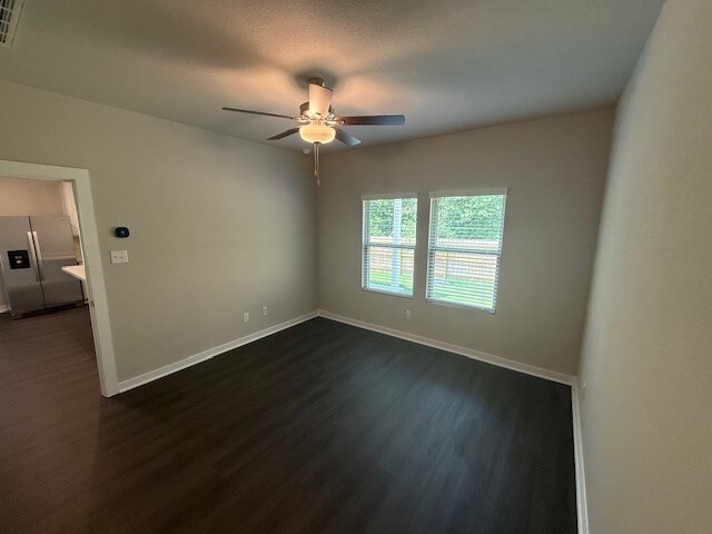Building Photo - 12135 Ridge Top Dr