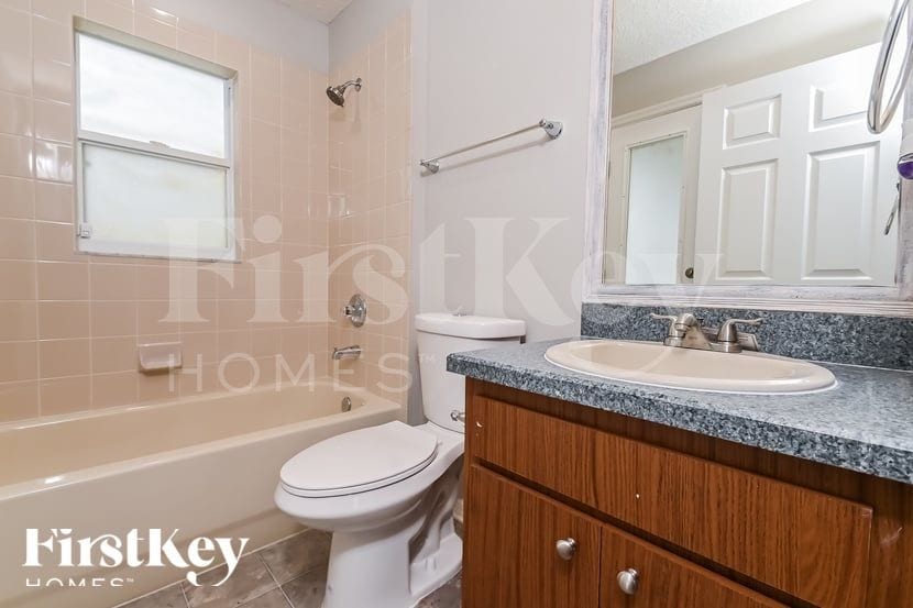 Building Photo - 2524 Wheeler Groves Dr