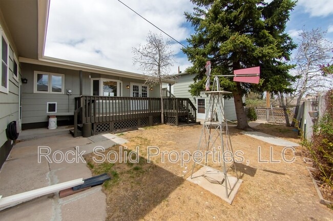 Building Photo - 1622 Oxford Dr