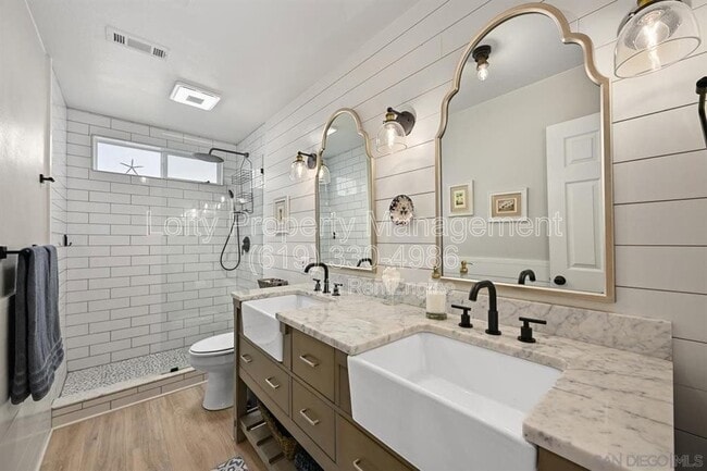 Building Photo - 3231 Canyon View Dr