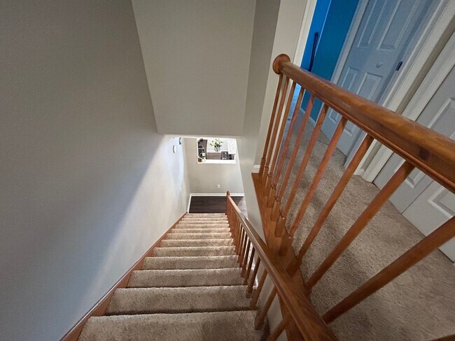Building Photo - 4876 Weatherhill Dr