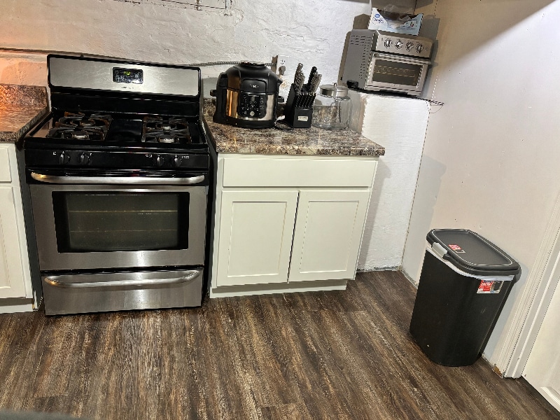 Building Photo - 1410 74th St