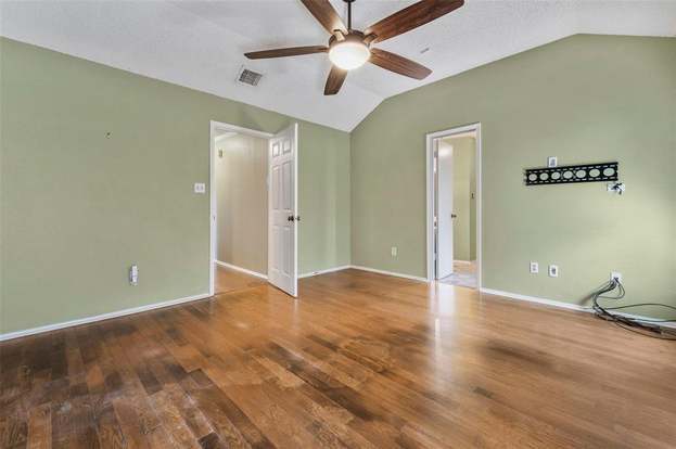 Building Photo - 14947 Heritage Wood Dr