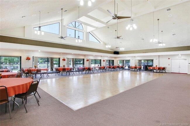 Building Photo - 2698 SW Versailles Terrace