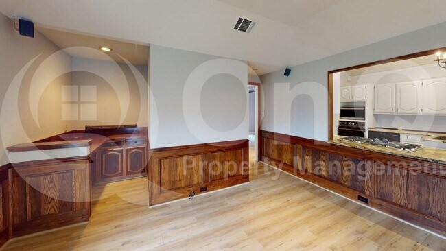 Building Photo - 4211 Spurwood Dr