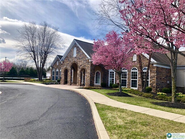 Building Photo - 8408 Saylor Ct