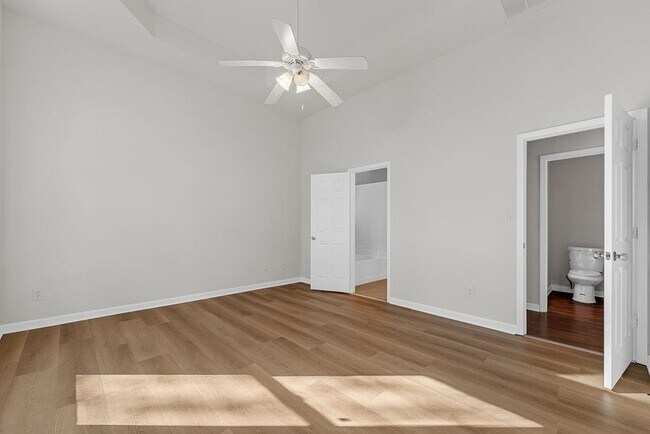 Building Photo - 3476 Harvest Ridge Ln NE