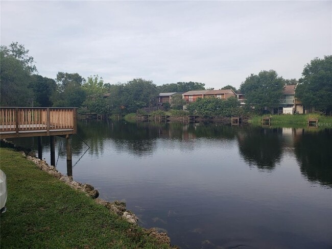 Building Photo - 7100 Waterside Dr