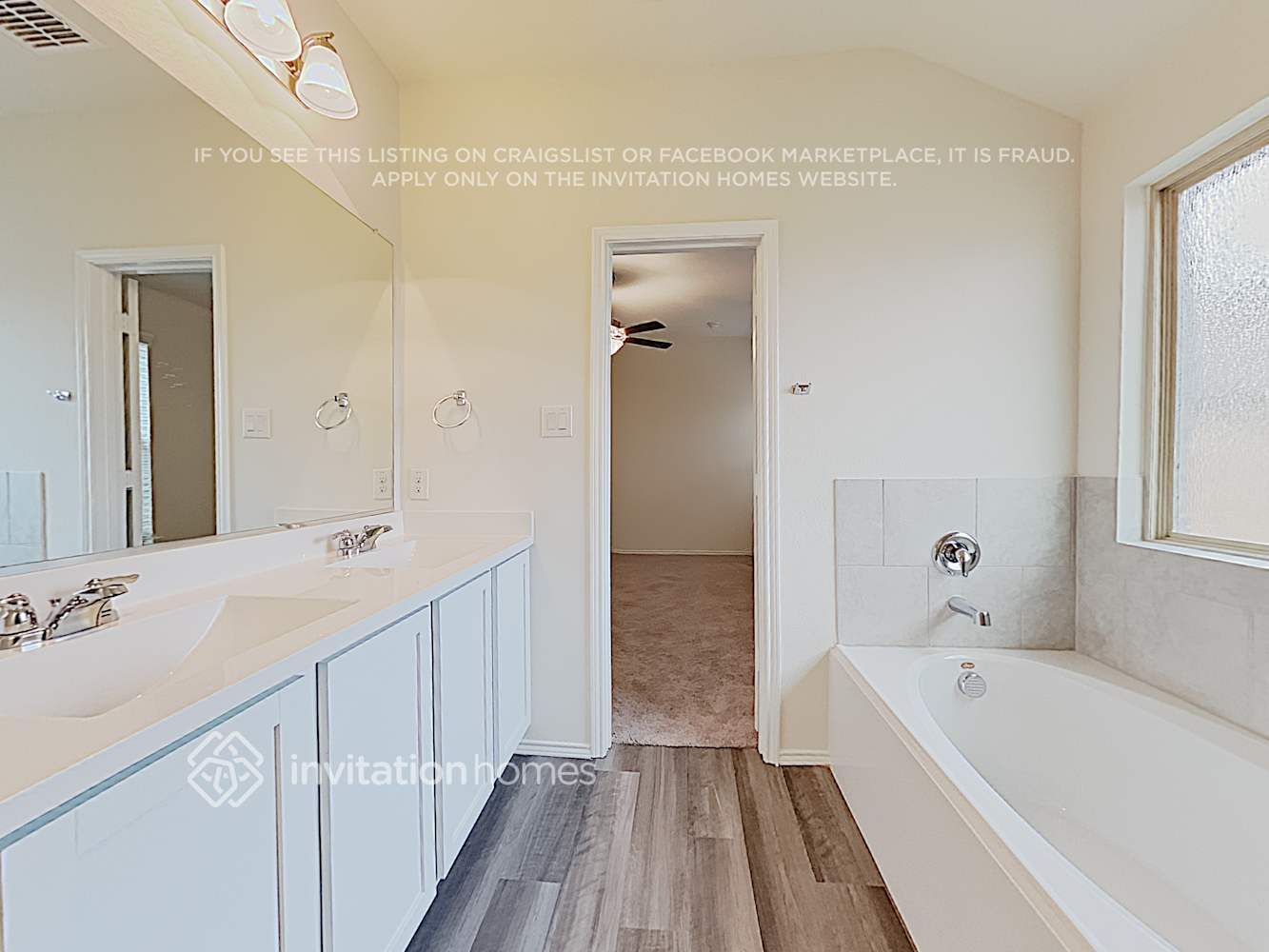 Building Photo - 14464 Artisan Dr