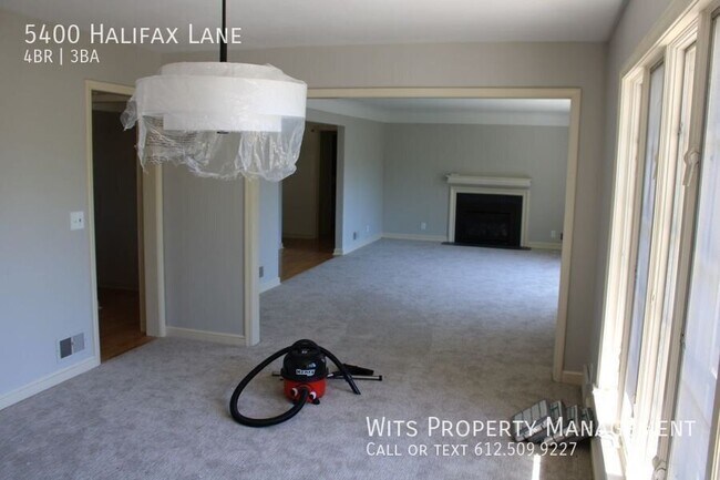 Building Photo - 5400 Halifax Ln