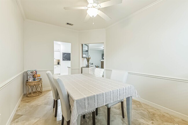 Building Photo - 22538 Goss Spring Ct