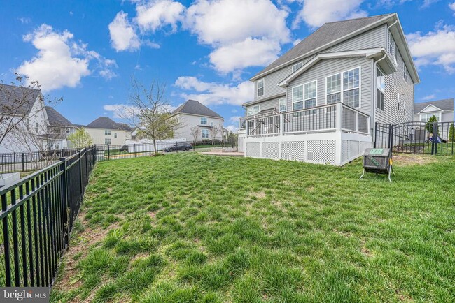 Building Photo - 15000 Gossom Manor Pl