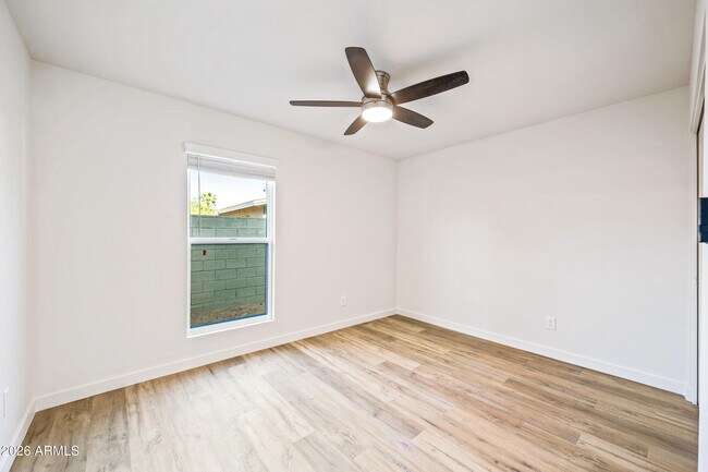 Building Photo - 4139 N 27th St