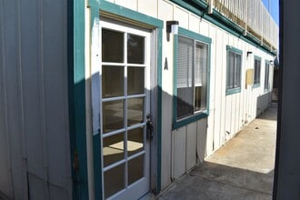 Building Photo - 512-516 N CITRUS AVENUE