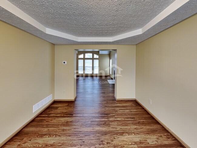 Building Photo - 3255 Jacklin Drive