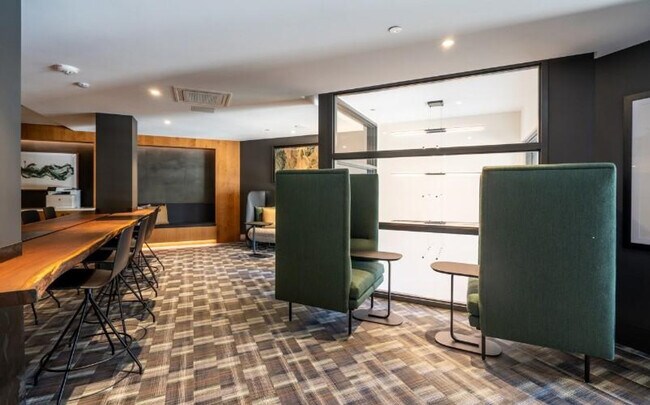 Building Photo - 4300 Collins Ct